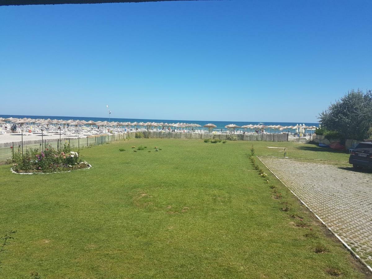Le Reve Apartment Mamaia Nord Exterior foto
